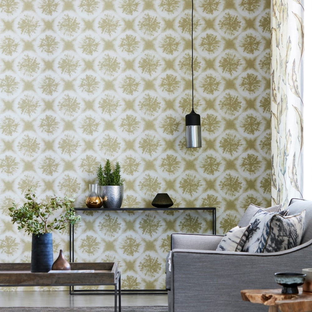 Nihan Wallpaper 111641 by Harlequin in Linden Beige